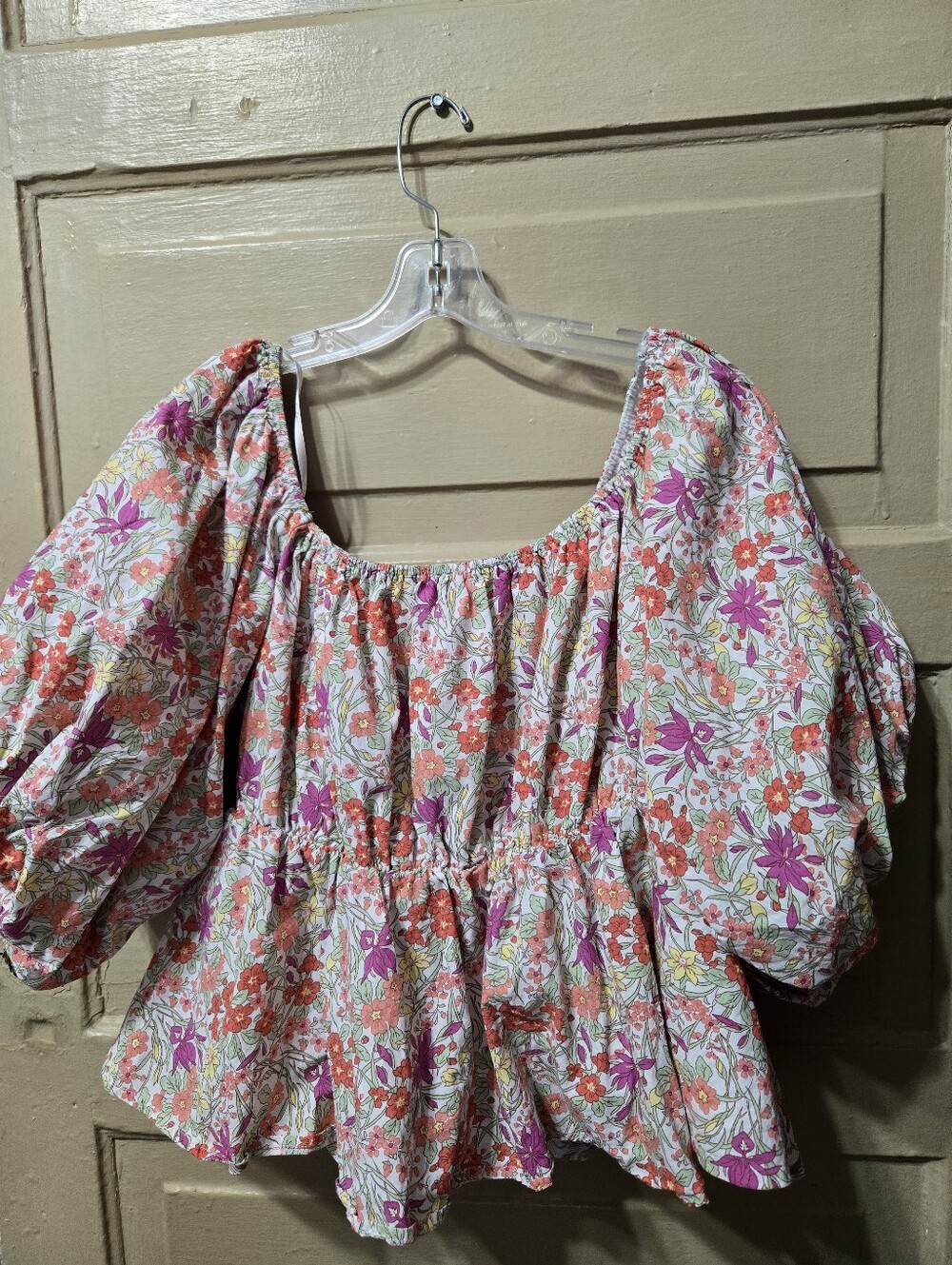 Arula Pink Orange Green Floral Puff Sleeve Crop Top NWOT Size: A = 1X